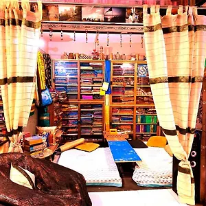 Hostel Heritage