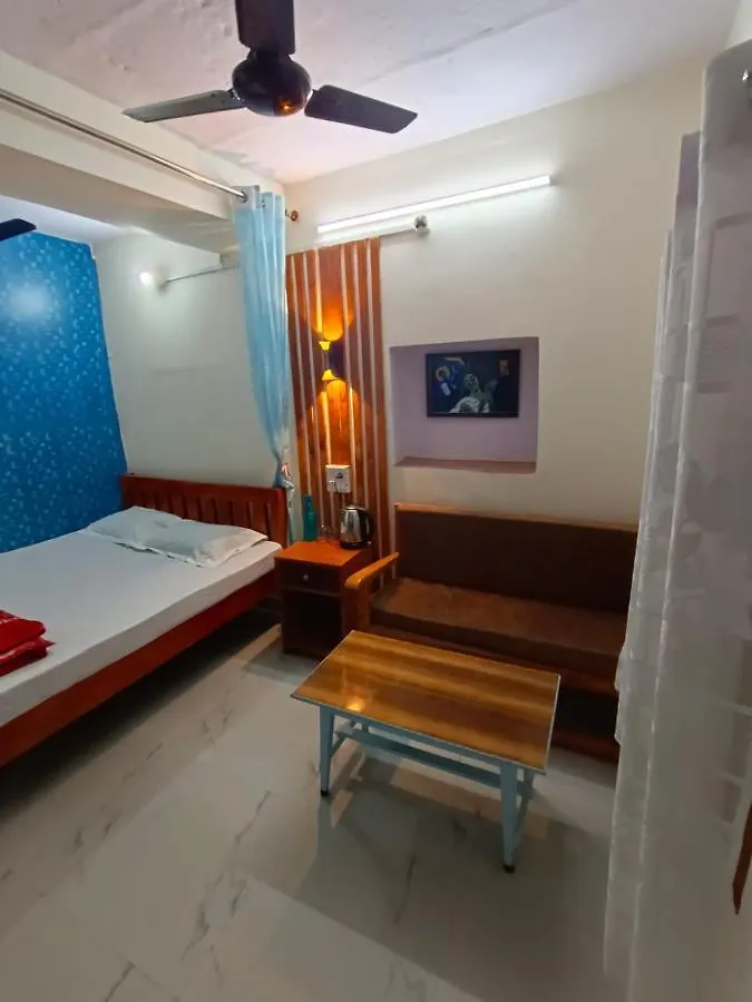 Sankardev Guest House D24 35 Varanasi